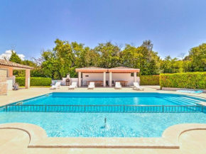 Mobile Home in Banjole with Swimming Pool